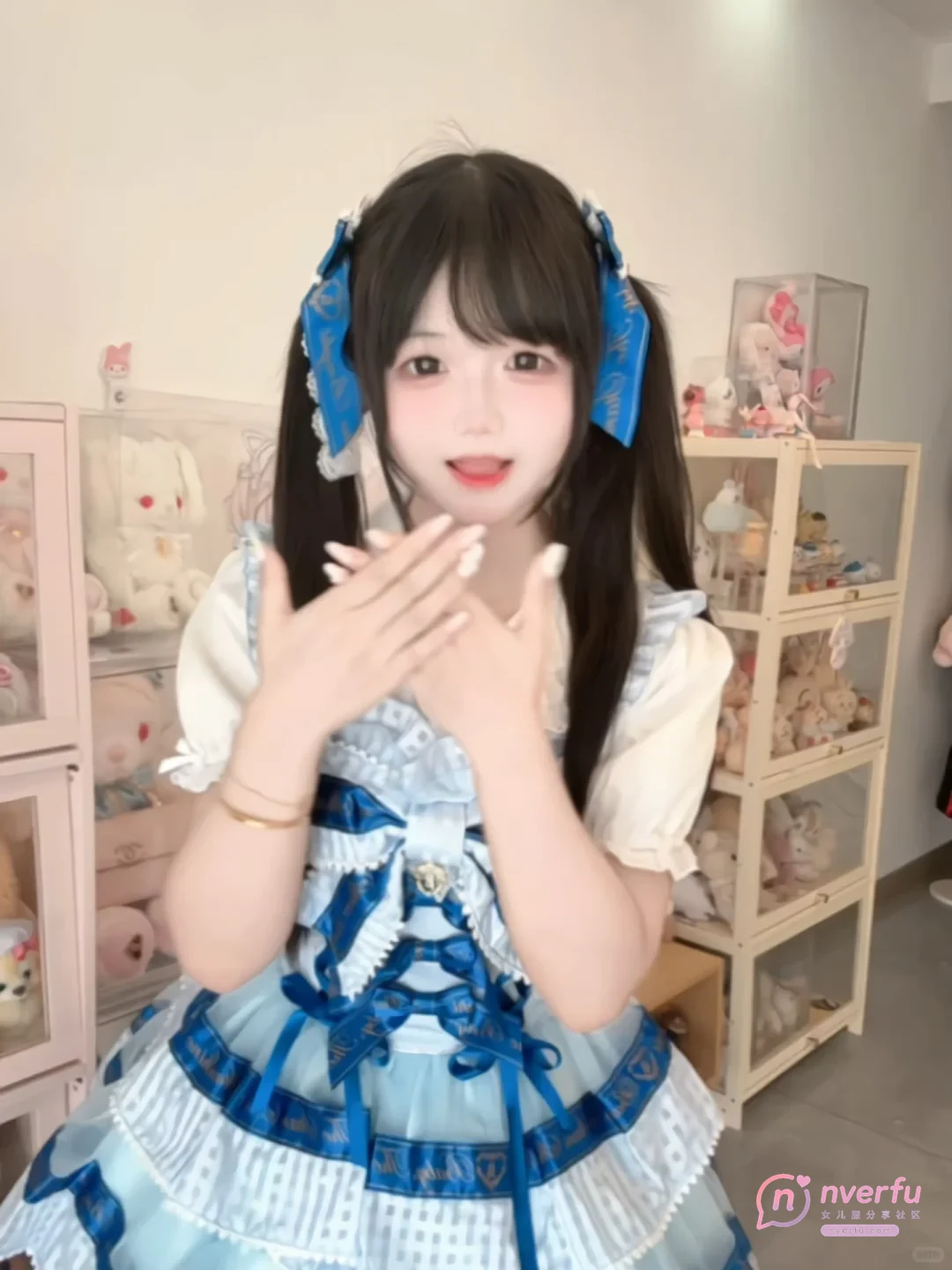 蓝莓小蛋糕！
